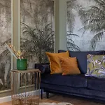 Apartman Palace Of The Parliament Rainforrest 1br Bukarest