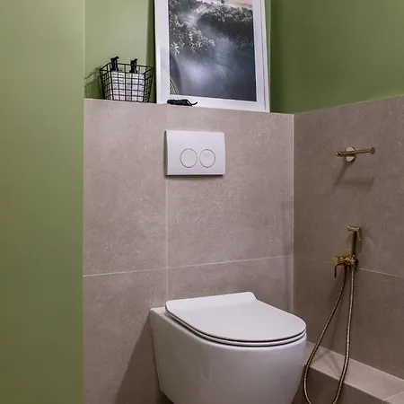 Palace Of The Parliament Rainforrest 1br * Bucharest