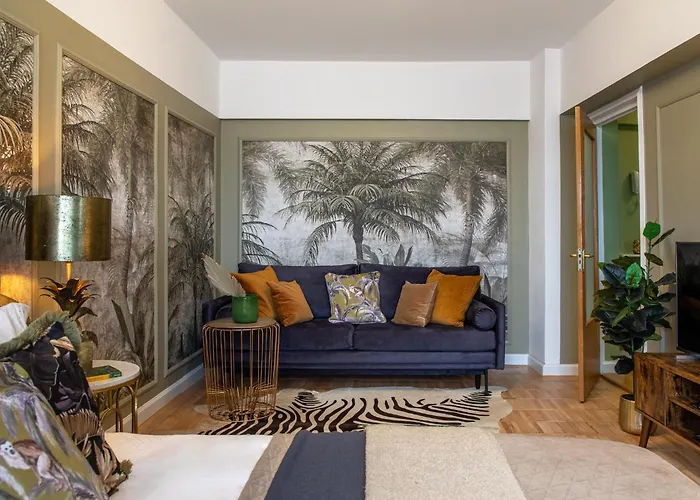 Palace Of The Parliament Rainforrest 1br 公寓 *