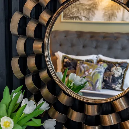 Apartment Palace Of The Parliament Rainforrest 1br