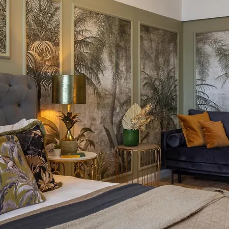 Palace Of The Parliament Rainforrest 1br *