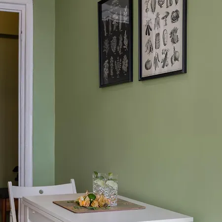 Palace Of The Parliament Rainforrest 1br Apartment *