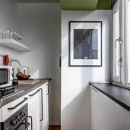 Palace Of The Parliament Rainforrest 1br * Bukarest