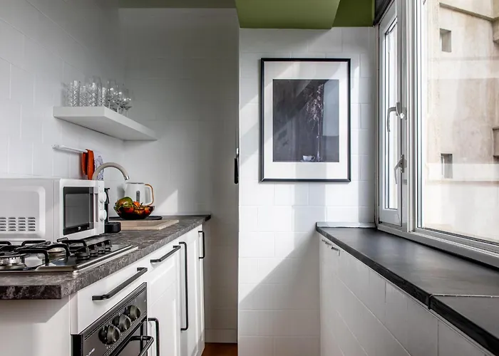 Palace Of The Parliament Rainforrest 1br * Bukarest